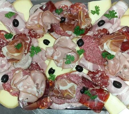 Plateau raclette (charcuterie + fromage) - par personne